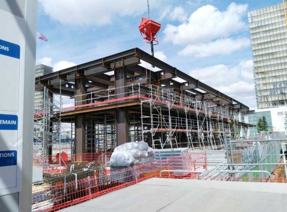 Montage de charpente métallique en région parisienne