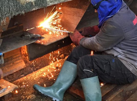 Travaux de réparation du clapet du barrage de Vesoul