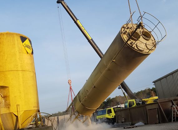 Démontage et remontage des silos KNAUF. Chantier Hamburg